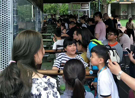 游樂氣炮槍射擊游戲的主要消費(fèi)群體是哪些？聽深圳智博怎么說